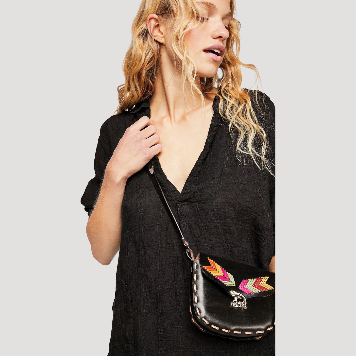 Dakota Leather Crossbody