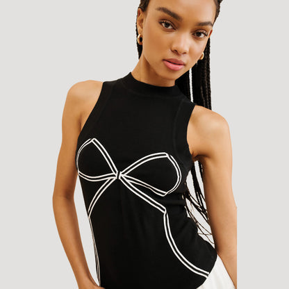 Ribbed Bow Tank