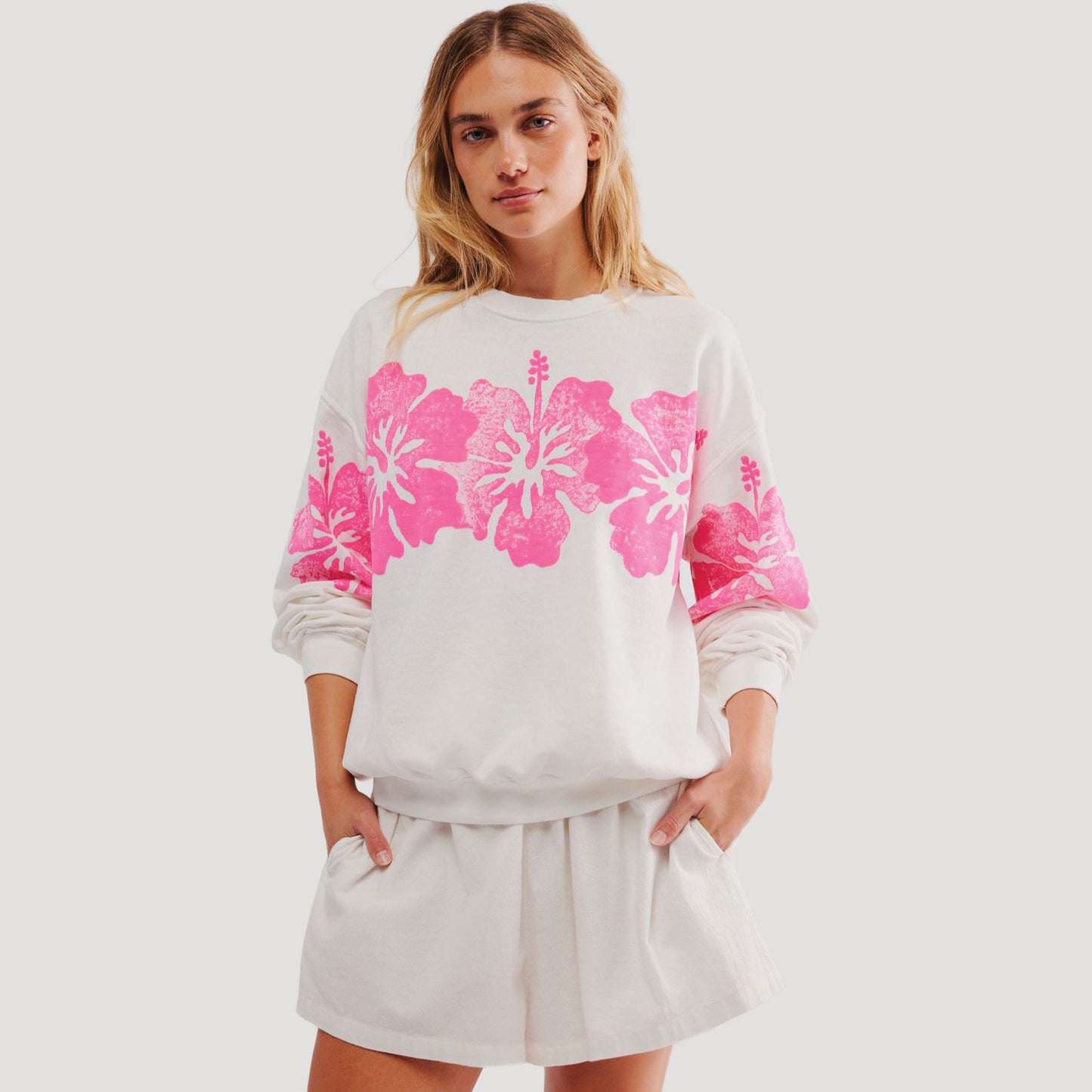 Tricia Fix Hibiscus Crew